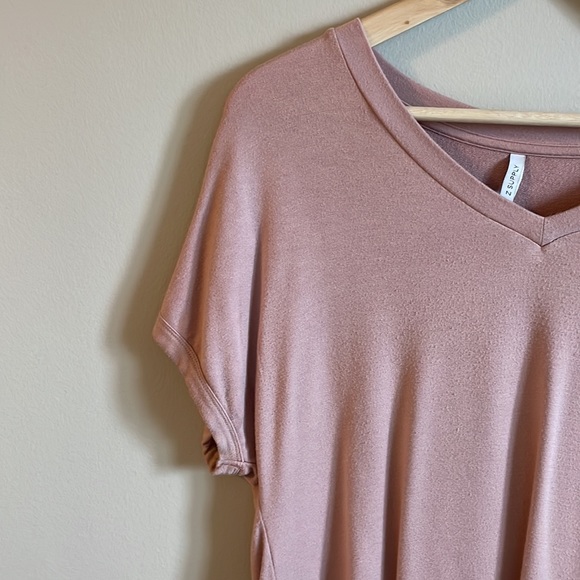 Z Supply Mauve Drop Shoulder Vneck Size Small - Picture 3 of 4